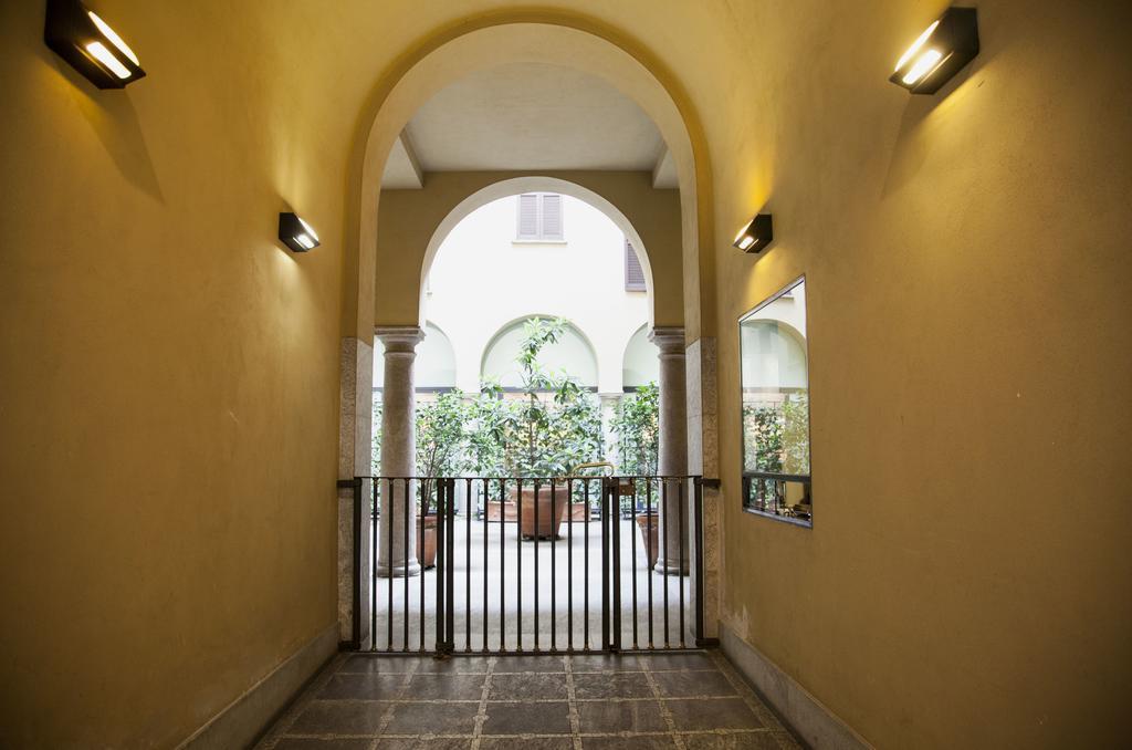Mansard Very Close To Duomo ميلان المظهر الخارجي الصورة