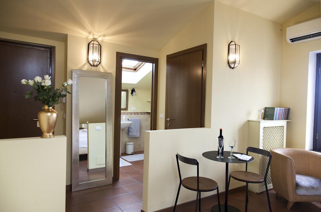 Mansard Very Close To Duomo ميلان المظهر الخارجي الصورة