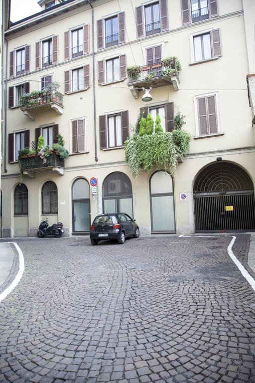 Mansard Very Close To Duomo ميلان المظهر الخارجي الصورة
